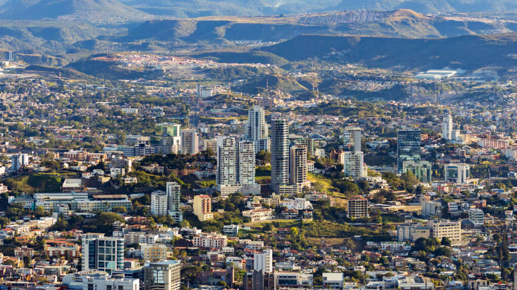 Honduras y las comparaciones con el «Plan Venezuela»