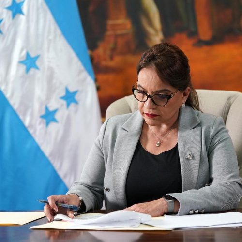 Tensión diplomática por demora en acreditación de embajadores europeos