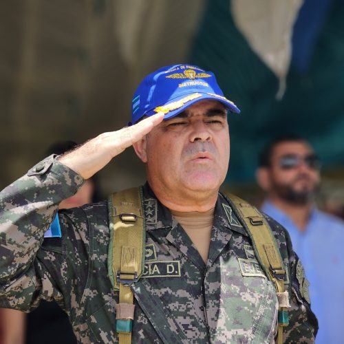 Presupuesto en Honduras: recorte a salud pública y alza en gasto militar