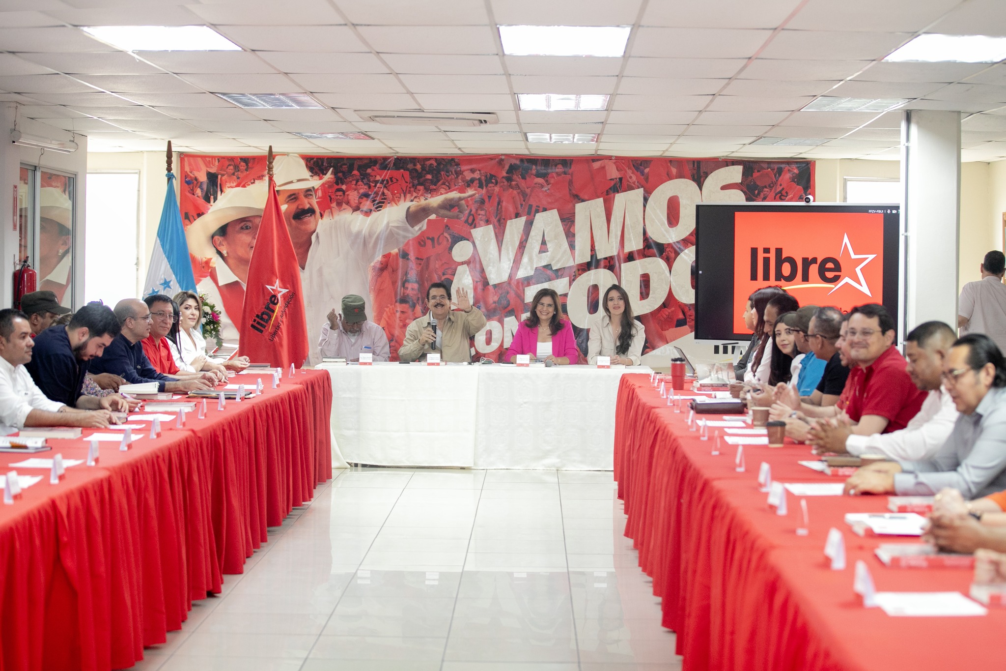 Crisis política en Honduras por manipulación electoral de LIBRE