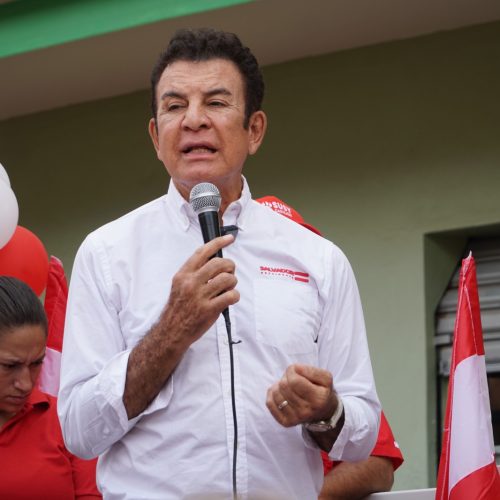 Nasralla llama a crear un bloque nacional ante supuesta maniobra oficialista para frenar elecciones
