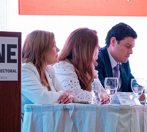 Cámaras de comercio rechazan presiones oficiales hacia el CNE