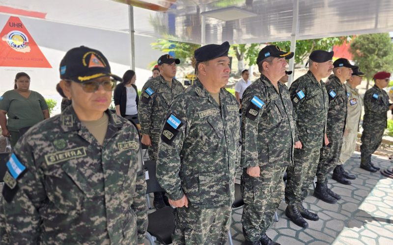 Debate sobre politización de las Fuerzas Armadas en Honduras tras rumores de fractura militar