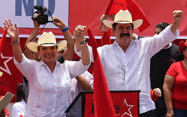 El liderazgo político de Zelaya bajo presión en Honduras El liderazgo político de Zelaya bajo presión en Honduras