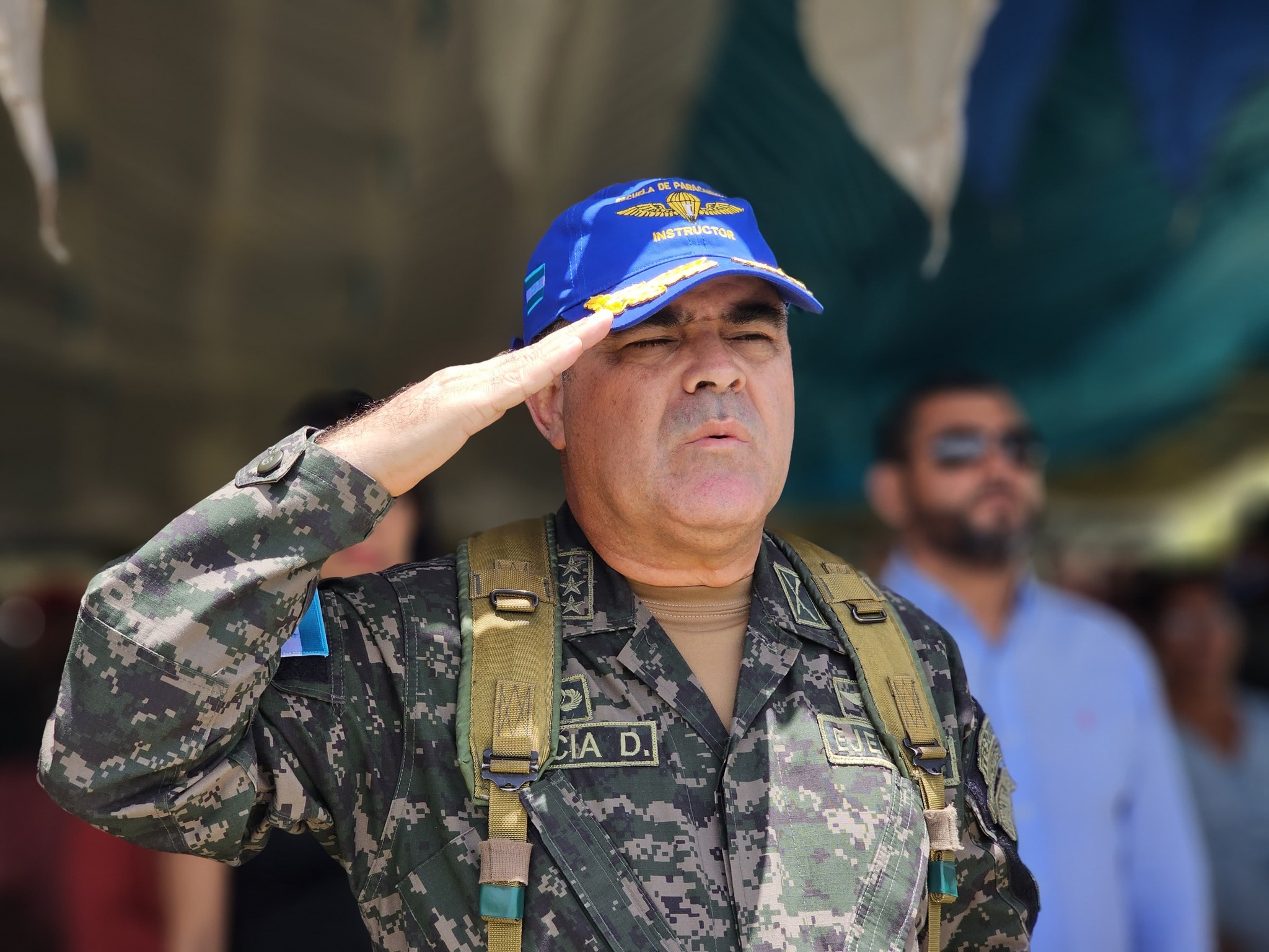 Ejército de Honduras se desliga de LIBRE y denuncia infiltración del narcotráfico