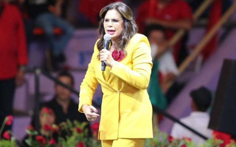 Encuestas muestran caída de LIBRE: Rixi Moncada ahora en tercer lugar Encuestas muestran caída de LIBRE: Rixi Moncada ahora en tercer lugar