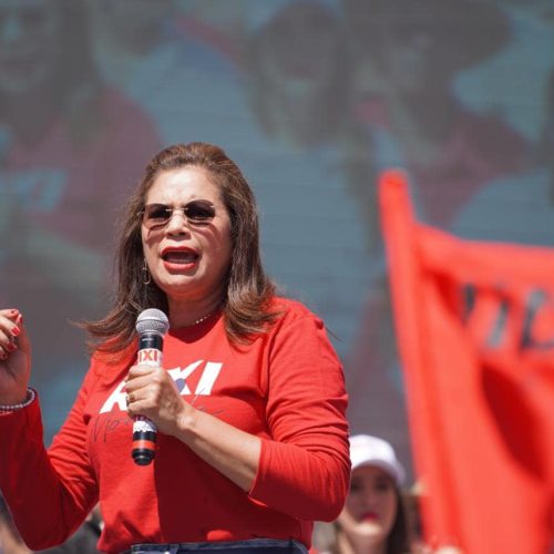 Honduras: Rixi Moncada propone eliminar la Central de Riesgo y genera debate sobre estabilidad financiera