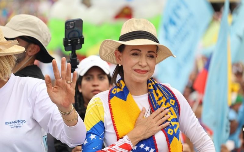 María Corina Machado recibe el Nobel de la Paz 2025: repercusiones políticas y sociales en América Latina