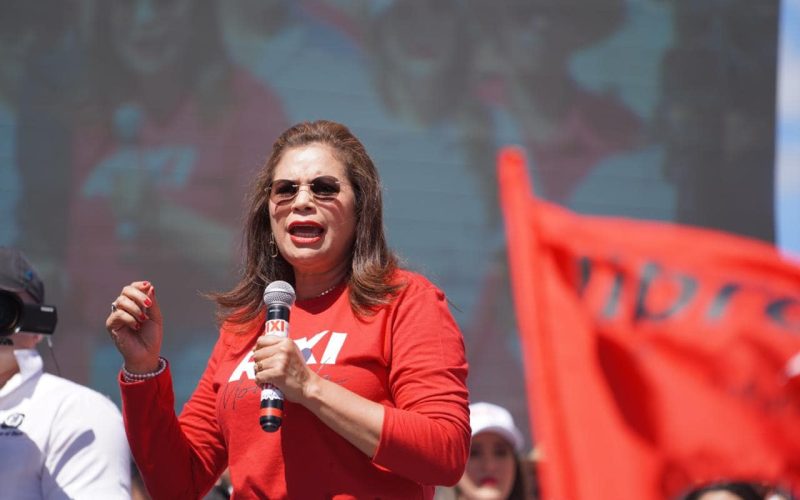 Alarma en Honduras: Rixi Moncada Enfrenta Pérdida de Respaldo Clave