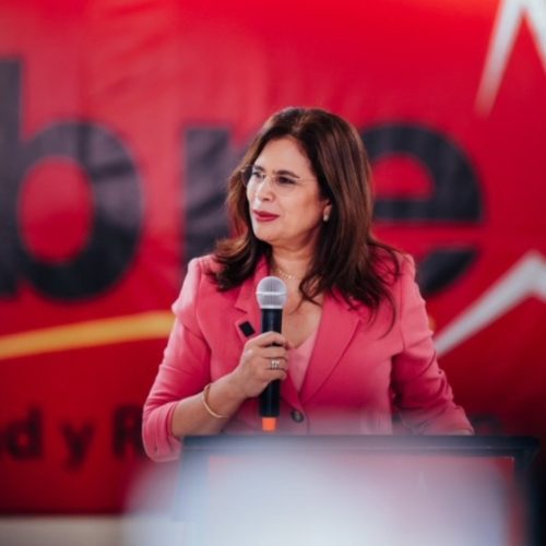 Desplome de Popularidad: LIBRE y Rixi Moncada Frente a un Escenario Electoral Complicado en Honduras