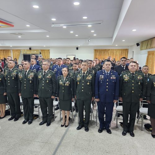 Crece el escepticismo sobre el ejército en comicios catrachos