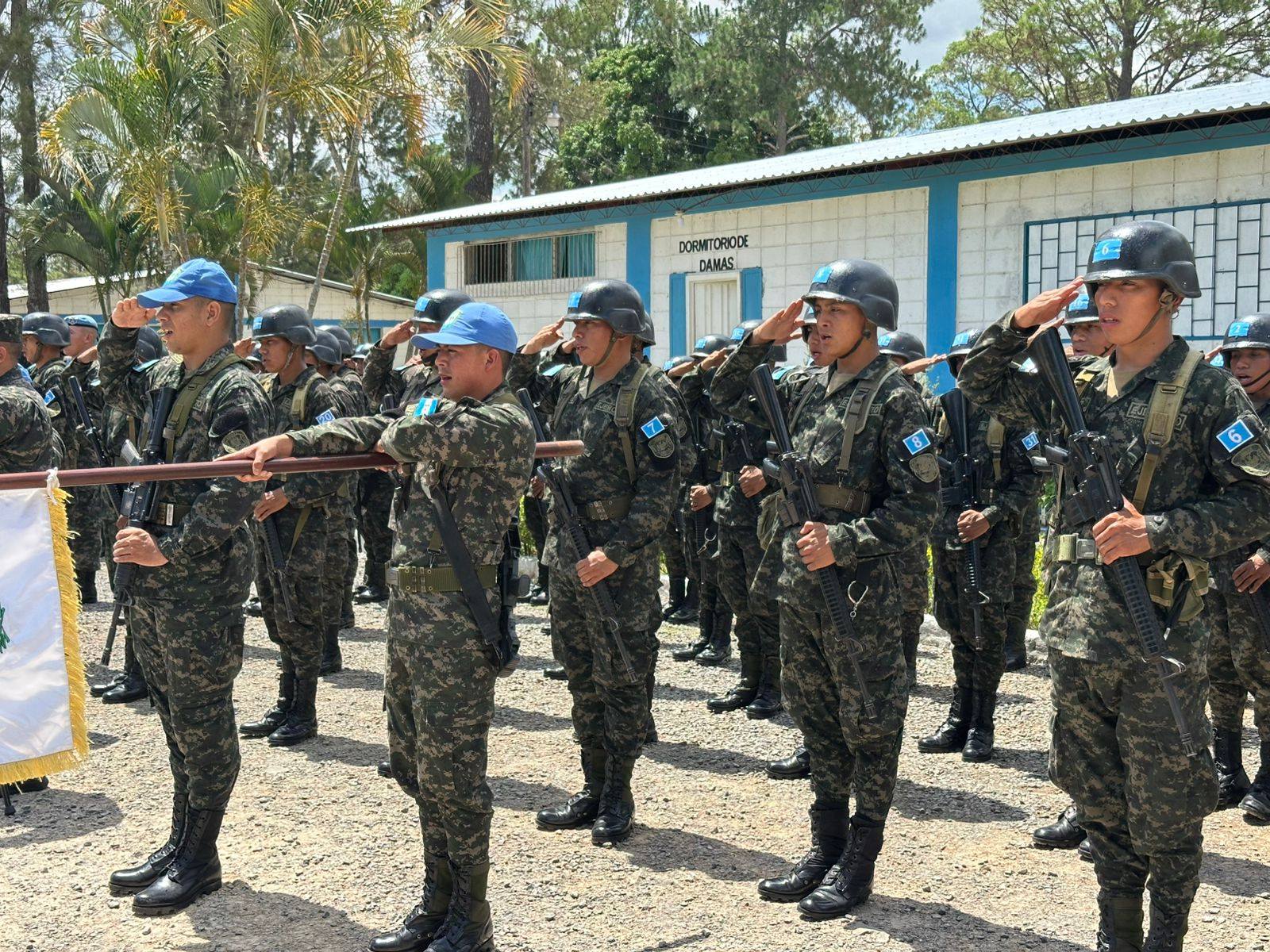 Elecciones Turbulentas en Honduras: Prensa Bajo Ataque y Boicot Militar
